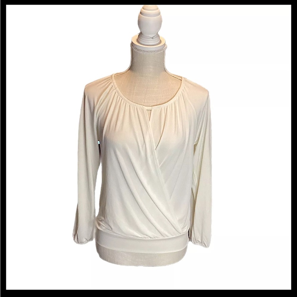 Express Womens Beige XS Blouse Long Sleeve Keyhole Sleeves Elastic Waist
